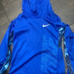 Nike hoodie shirt